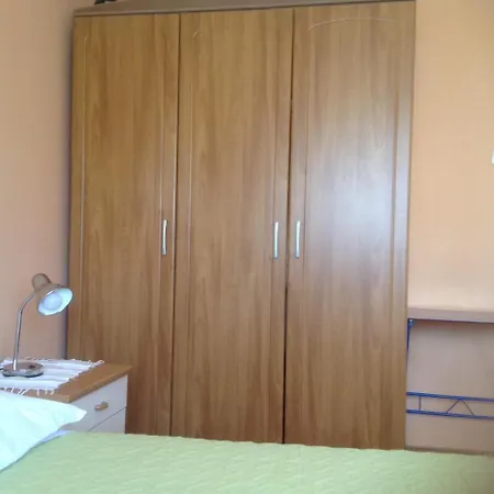 For Two 400 Met From Beach Pula