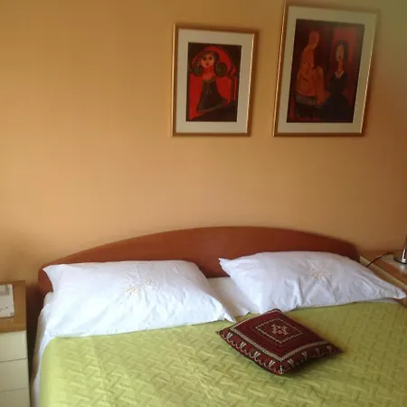Apartment For Two 400 Met From Beach *