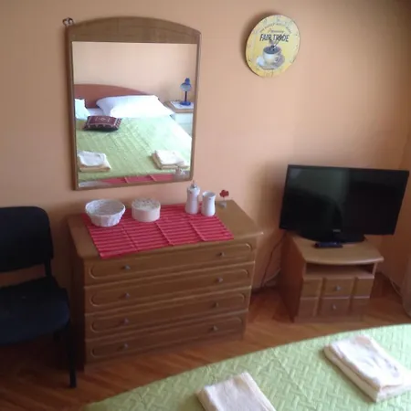 For Two 400 Met From Beach Apartment